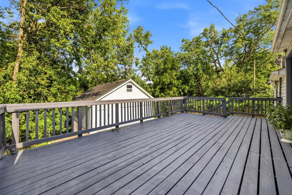 307 Hadley Avenue Old Hickory TN 37138