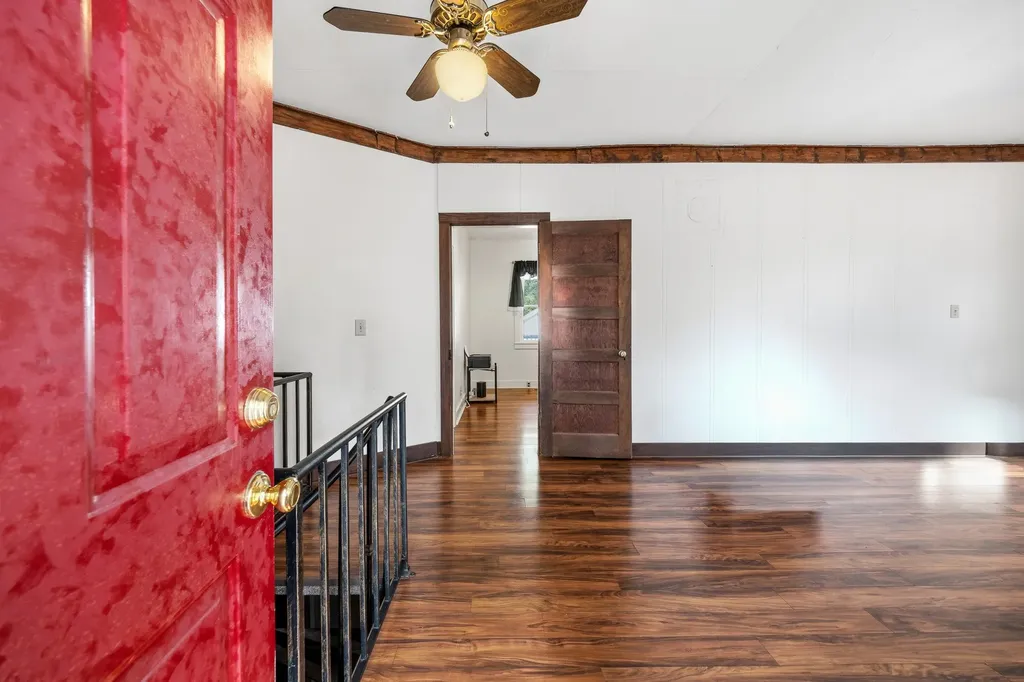 307 Hadley Avenue Old Hickory TN 37138