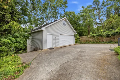 307 Hadley Avenue Old Hickory TN 37138