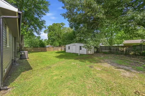 335 Mebanewood Drive Huntingdon TN 38344