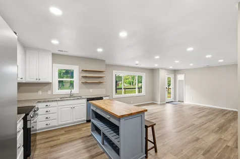 335 Mebanewood Drive Huntingdon TN 38344