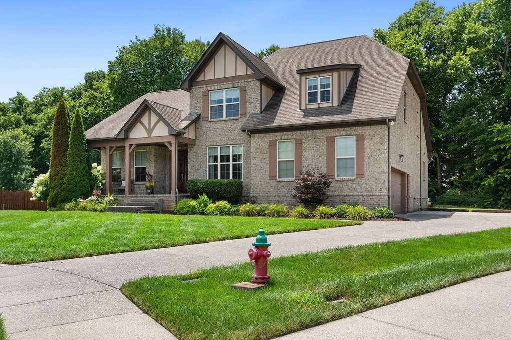1094 Cantwell Place Spring Hill TN 37174