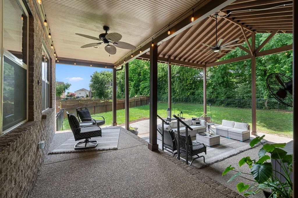 1094 Cantwell Place Spring Hill TN 37174