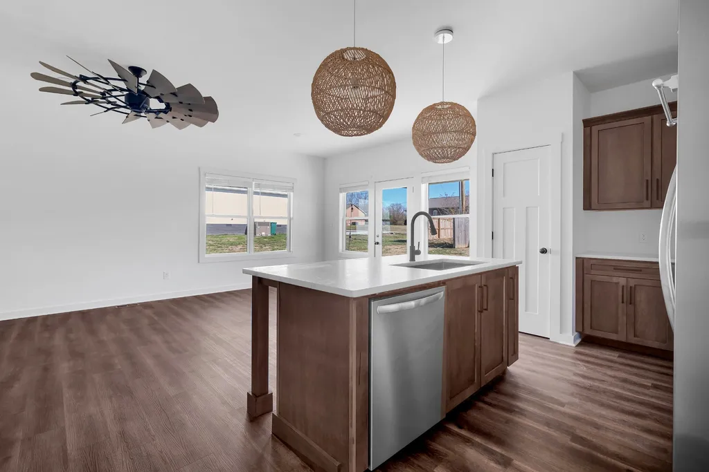 65 Duncan Lane Winchester TN 37398