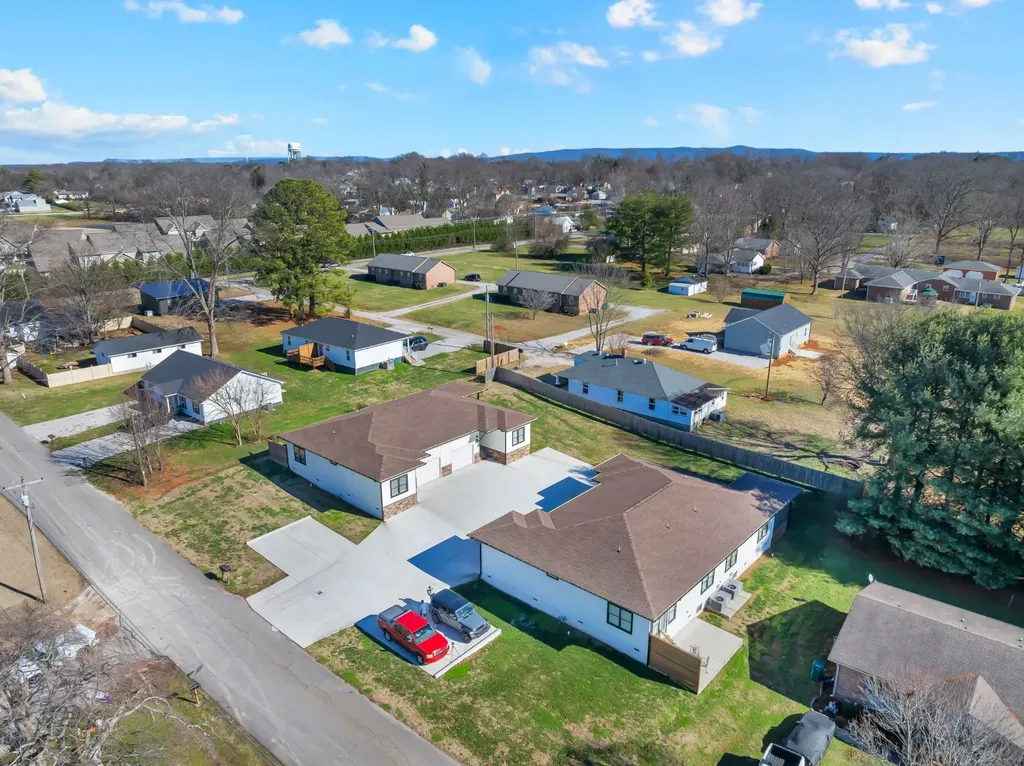 65 Duncan Lane Winchester TN 37398
