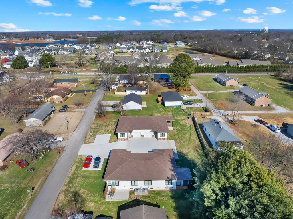 65 Duncan Lane Winchester TN 37398