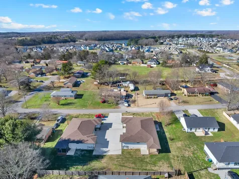 65 Duncan Lane Winchester TN 37398