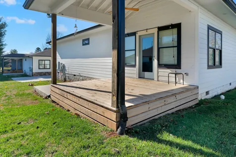 65 Duncan Lane Winchester TN 37398