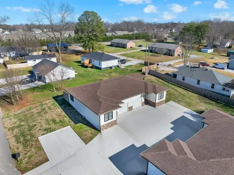 65 Duncan Lane Winchester TN 37398