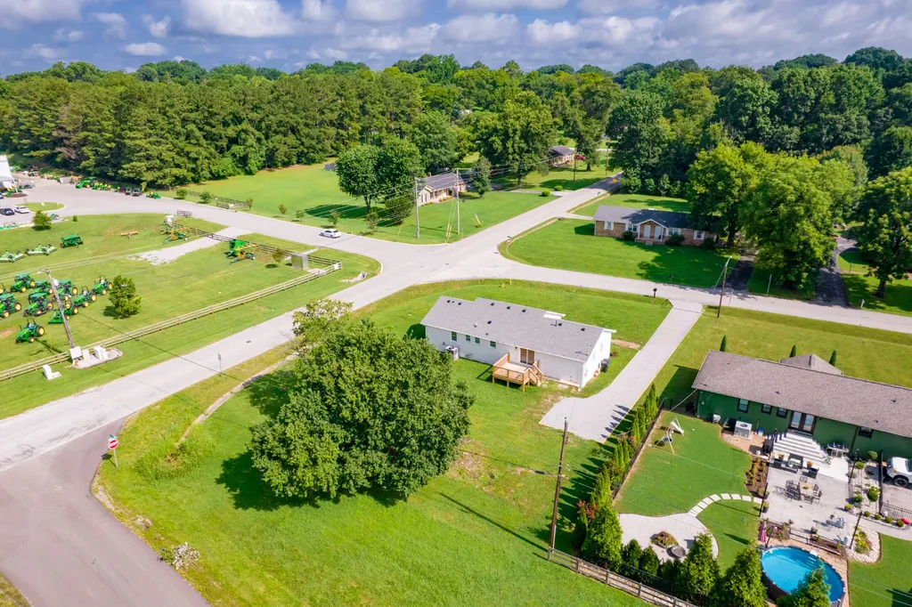 521 Pawnee Trail Columbia TN 38401