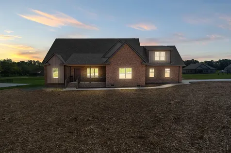 83 Watson Court Leoma TN 38468