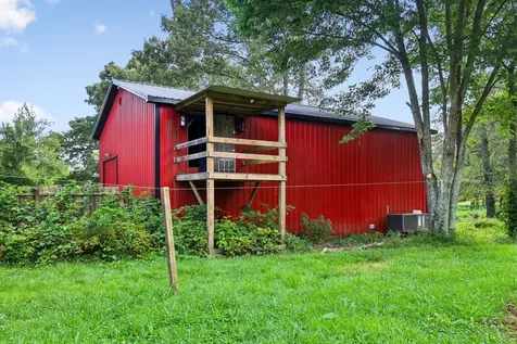 206 Louis Perry Lane Manchester TN 37355