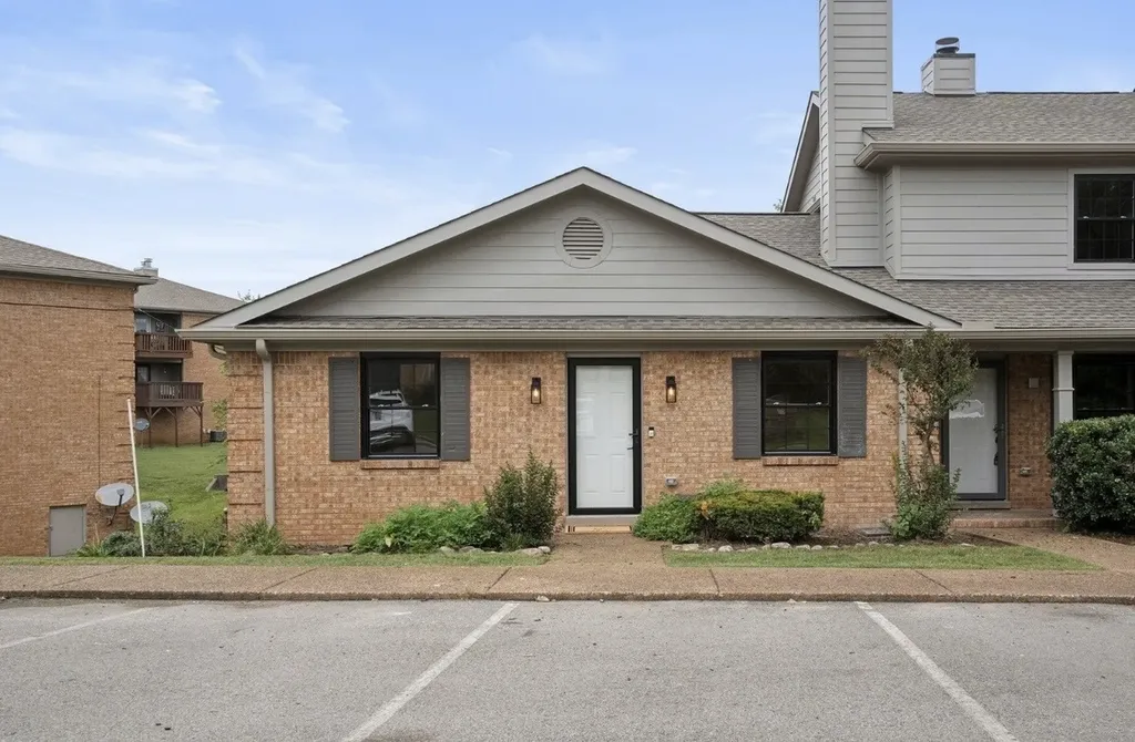 225 Ellington Place Madison TN 37115