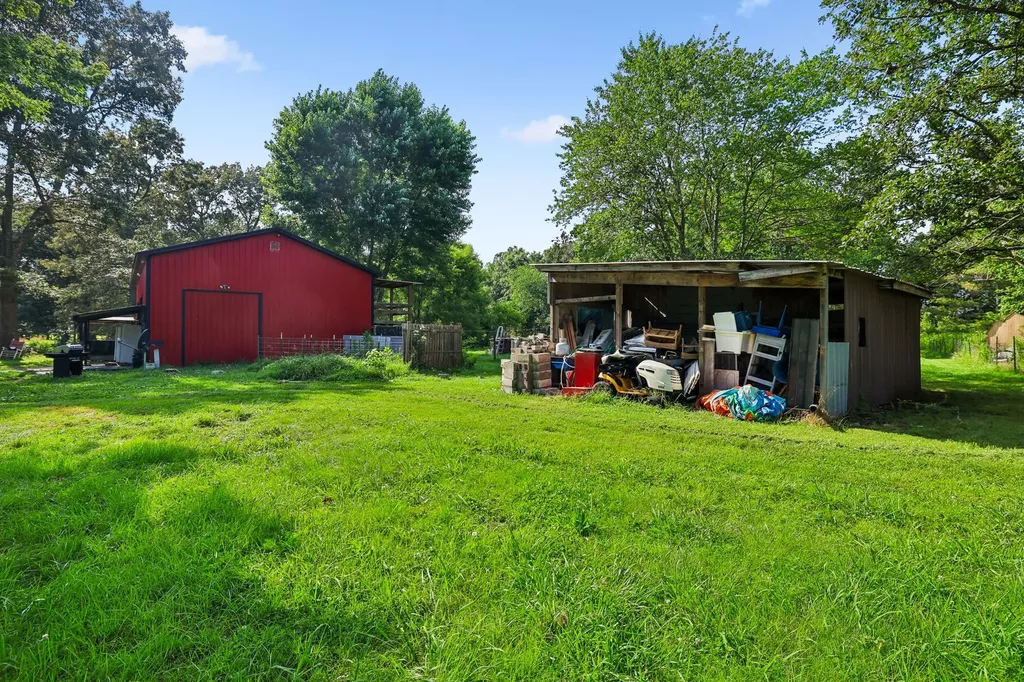 206 Louis Perry Lane Manchester TN 37355