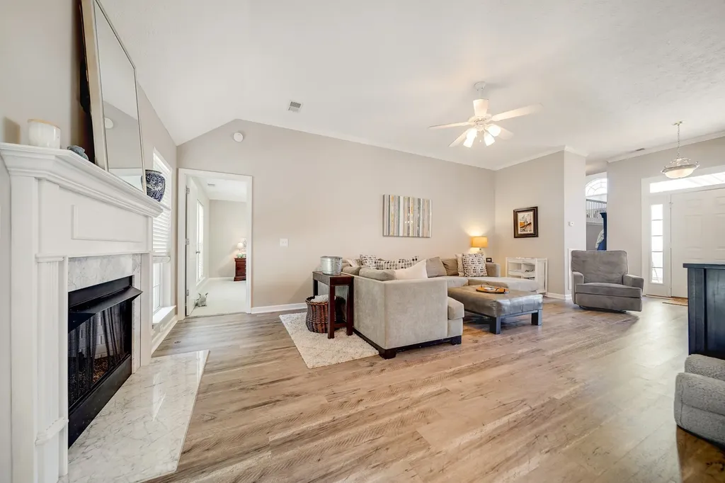 1013 Marshall Street Hendersonville TN 37075