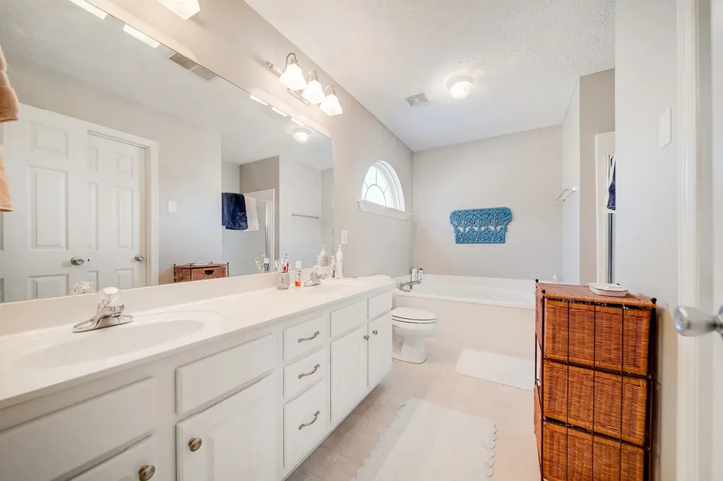 1013 Marshall Street Hendersonville TN 37075