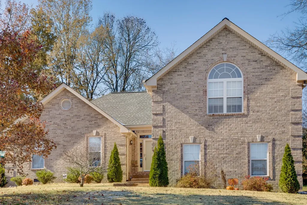 1013 Marshall Street Hendersonville TN 37075