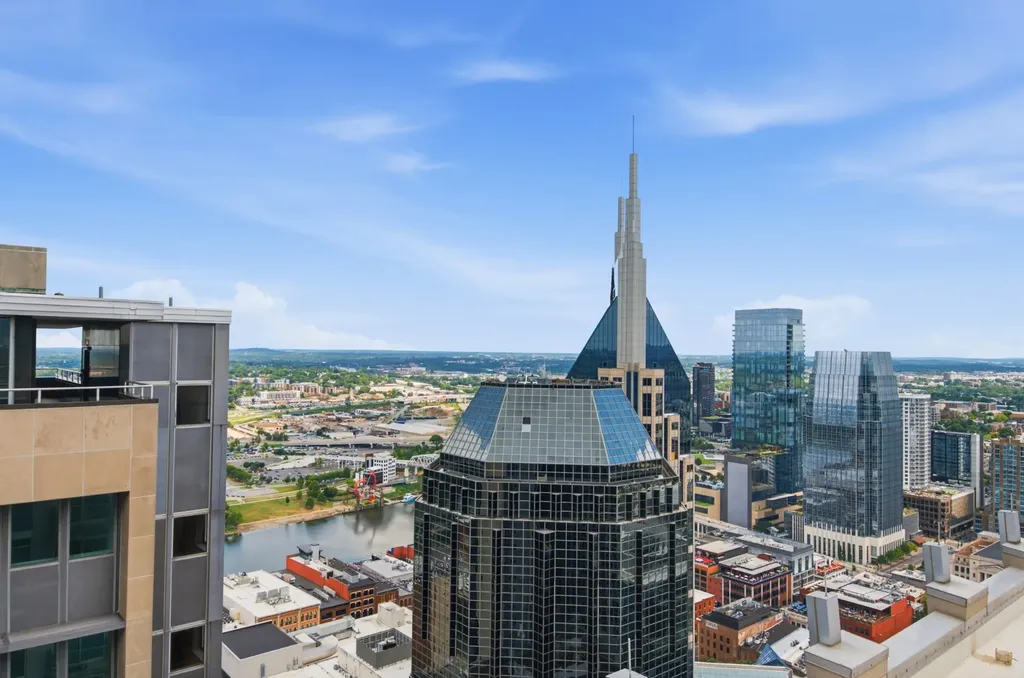 415 Church Street Nashville TN 37219