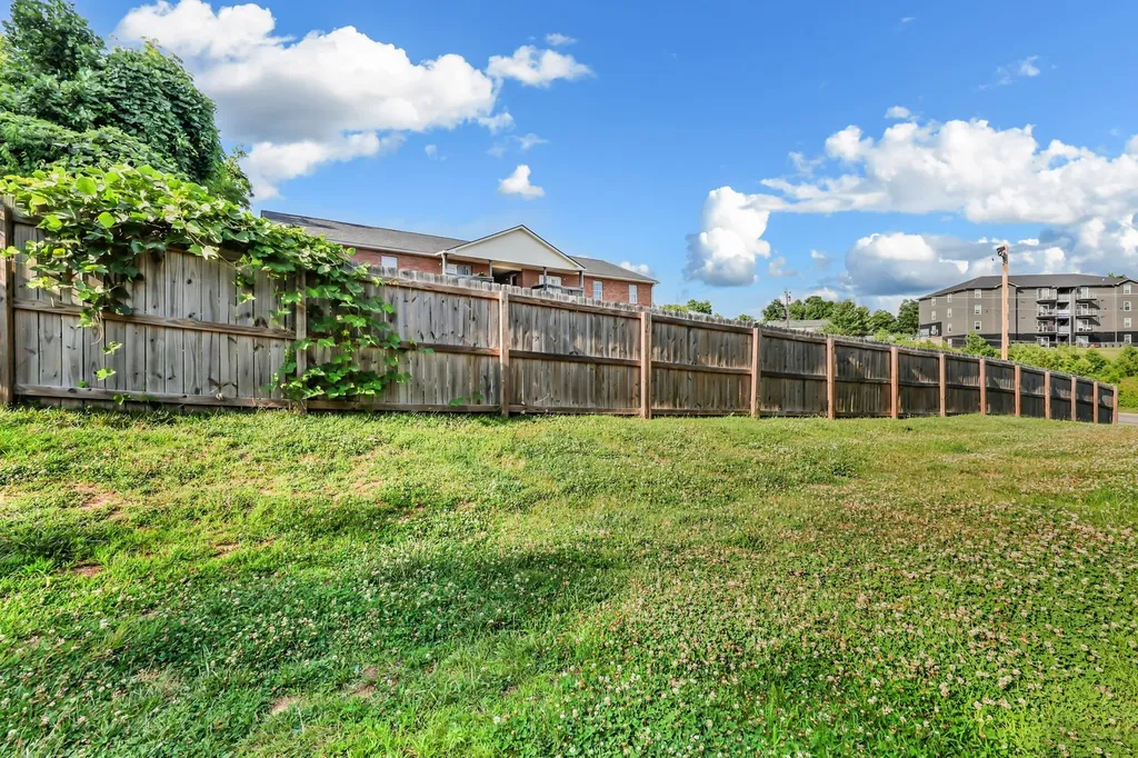 550 Peachers Mill Road Clarksville TN 37042