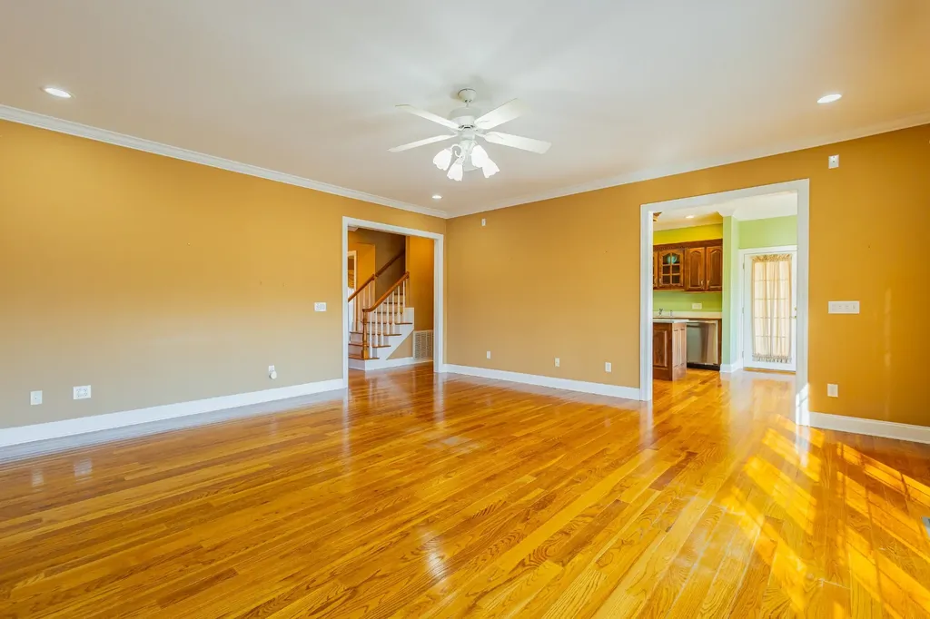 114 Courtside Lane Tullahoma TN 37388