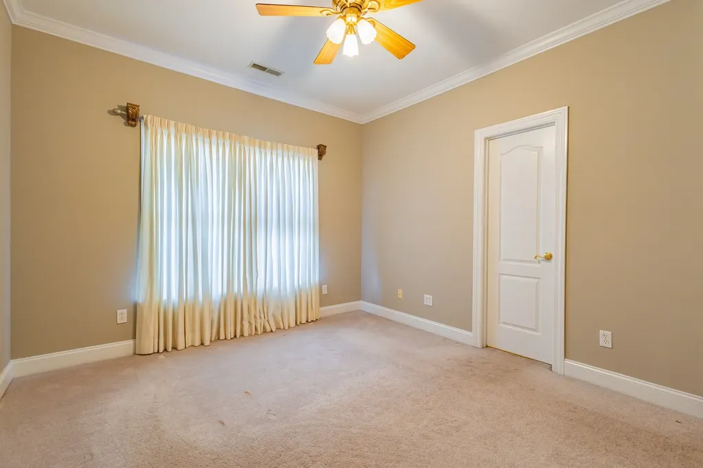 114 Courtside Lane Tullahoma TN 37388