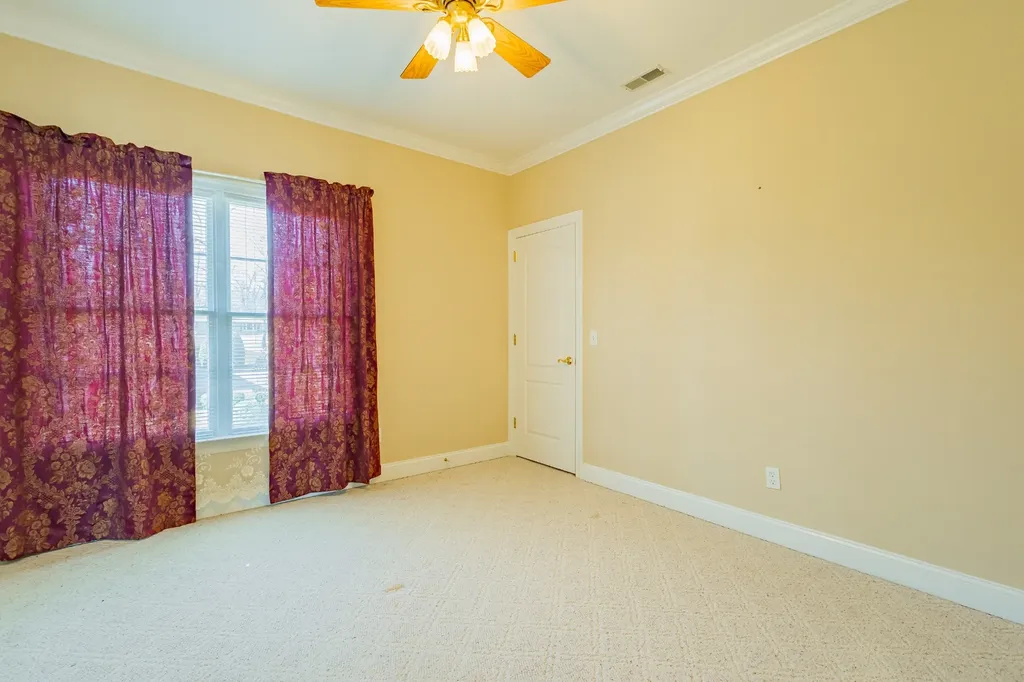 114 Courtside Lane Tullahoma TN 37388