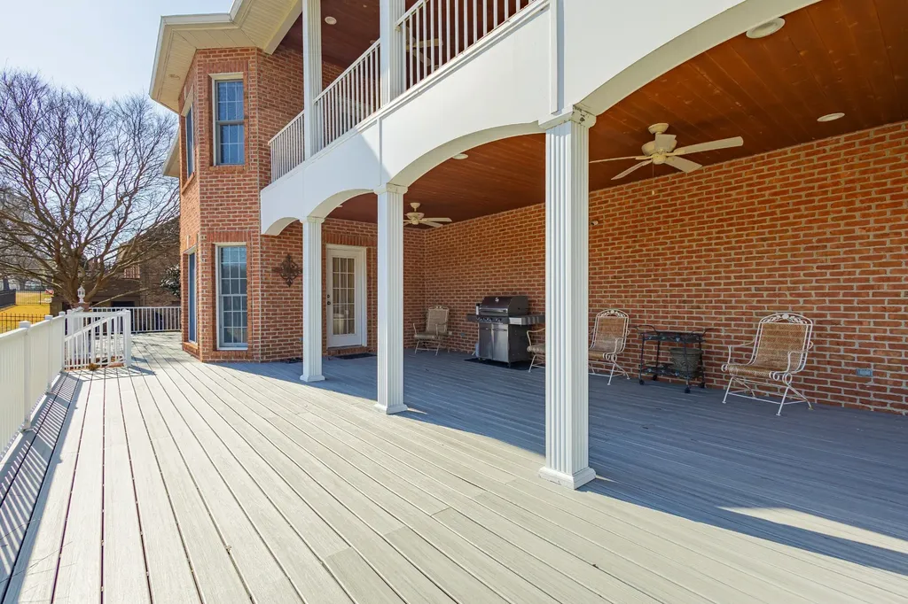 114 Courtside Lane Tullahoma TN 37388