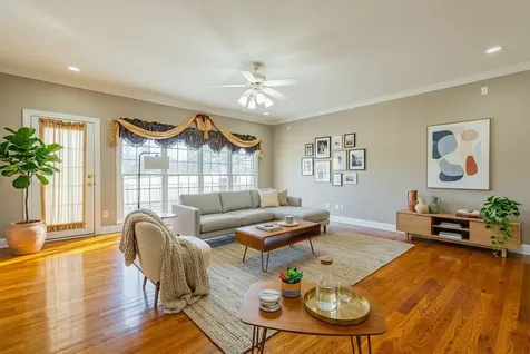 114 Courtside Lane Tullahoma TN 37388