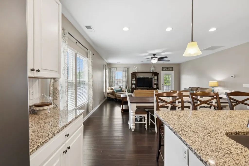 2608 Bluffton Lane Columbia TN 38401