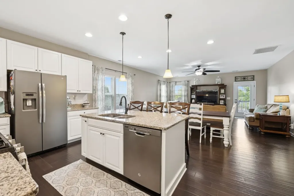 2608 Bluffton Lane Columbia TN 38401