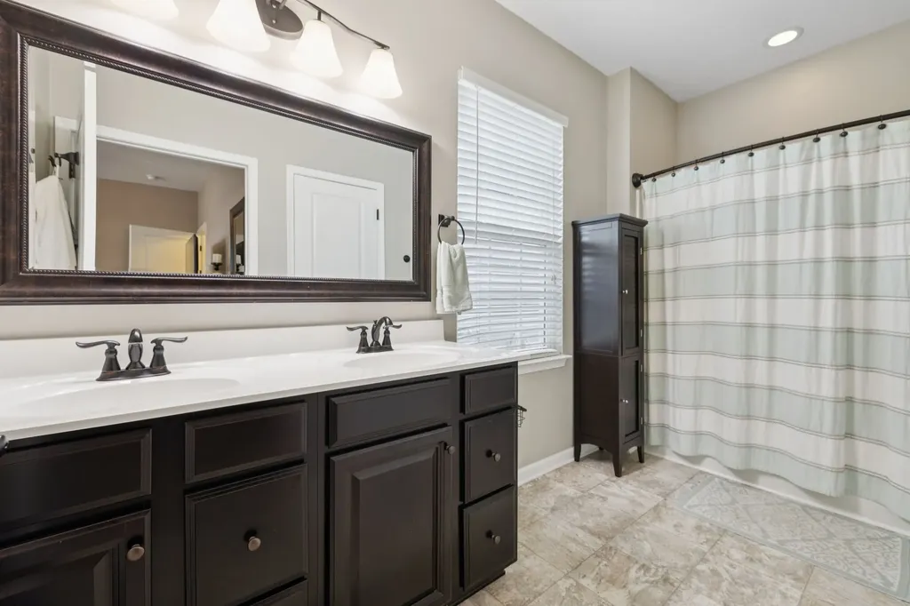 2608 Bluffton Lane Columbia TN 38401