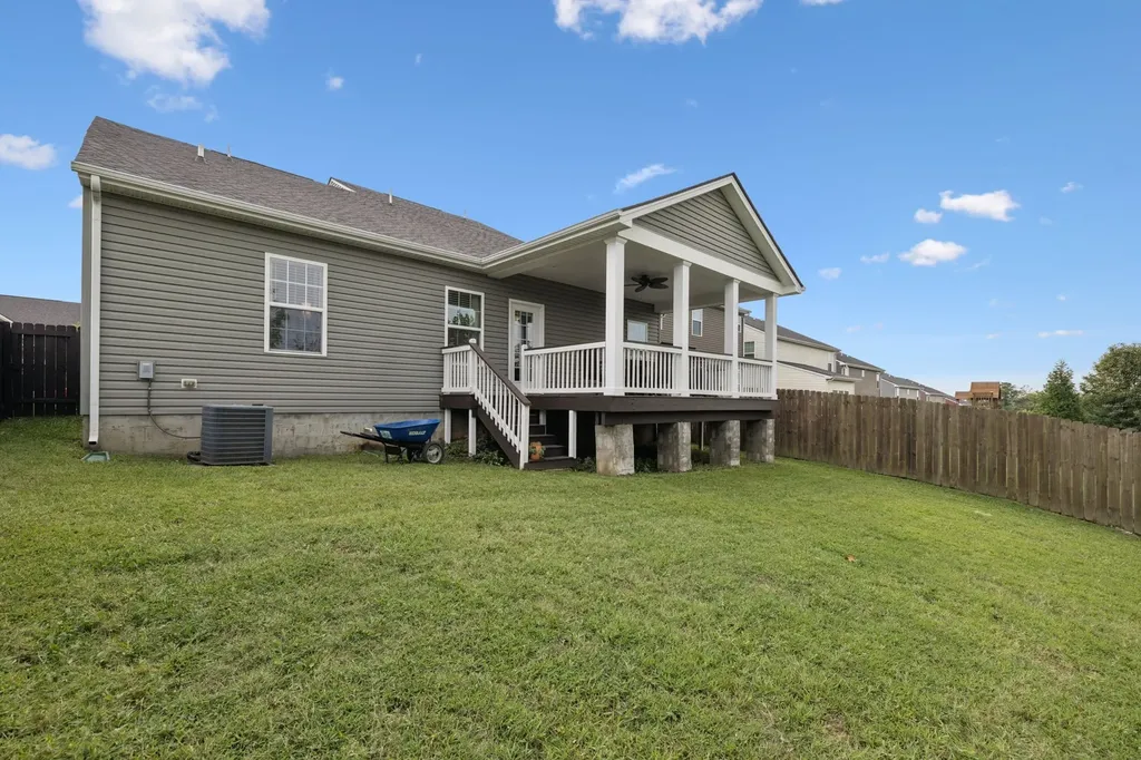 2608 Bluffton Lane Columbia TN 38401