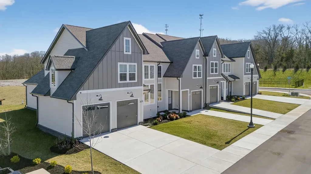 318 Panther Drive Murfreesboro TN 37127