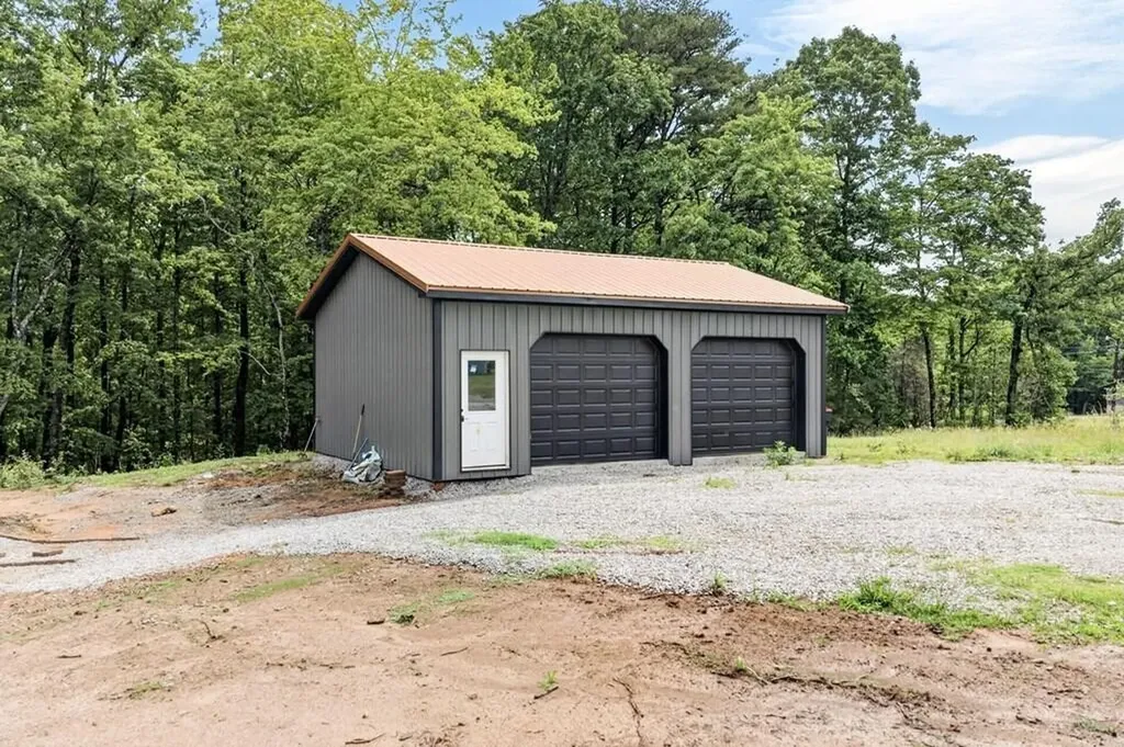 831 I B Maynard Street Spencer TN 38585