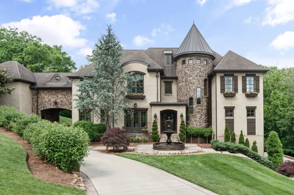 399 The Lady Of The Lake Lane Franklin TN 37067