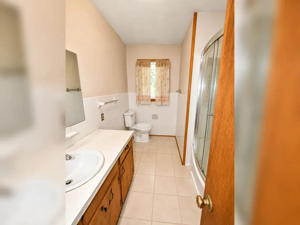 65 Glen Rich Drive Parsons TN 38363