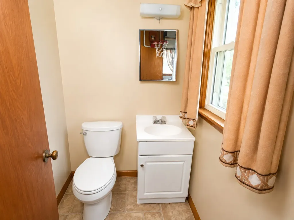 65 Glen Rich Drive Parsons TN 38363