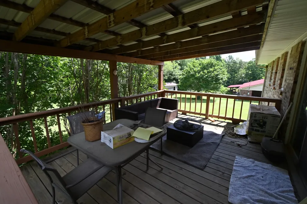65 Glen Rich Drive Parsons TN 38363
