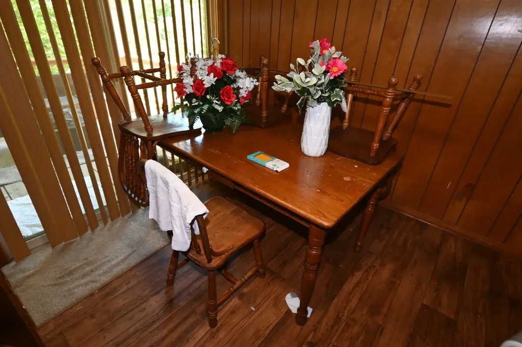 65 Glen Rich Drive Parsons TN 38363
