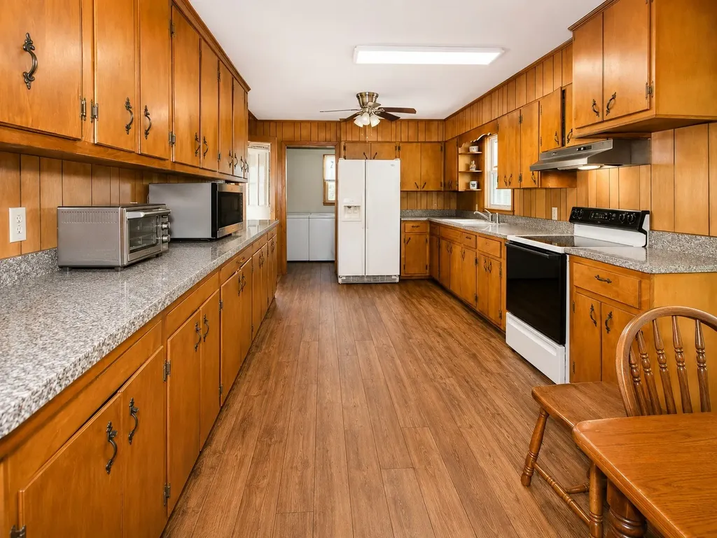 65 Glen Rich Drive Parsons TN 38363
