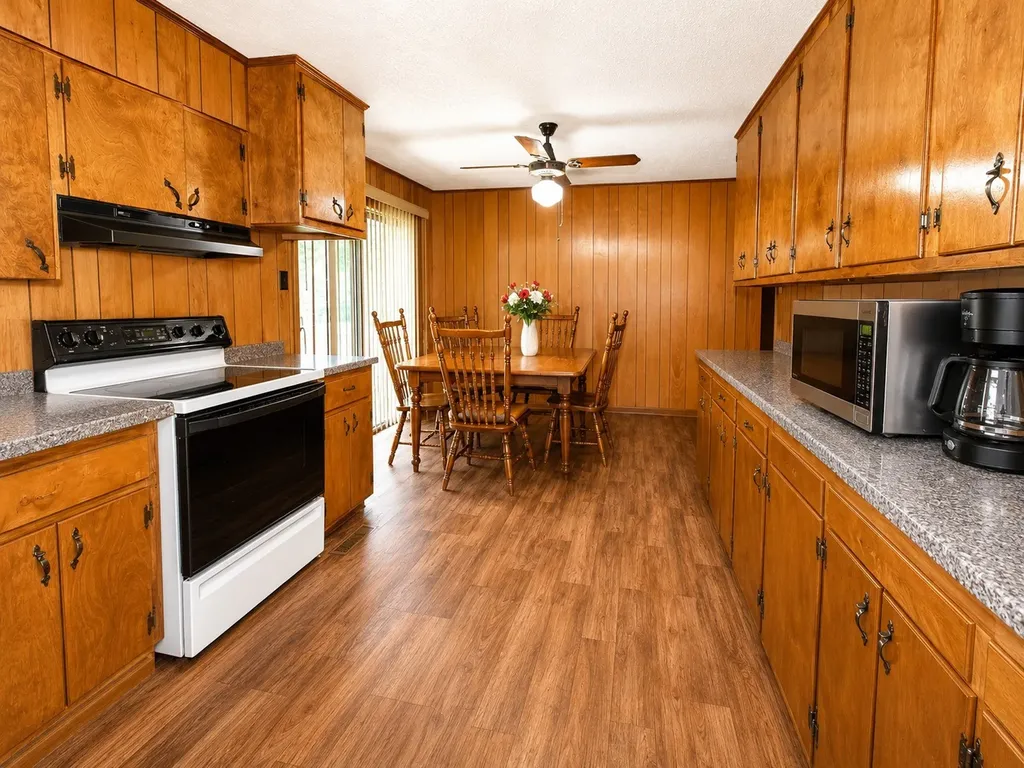 65 Glen Rich Drive Parsons TN 38363