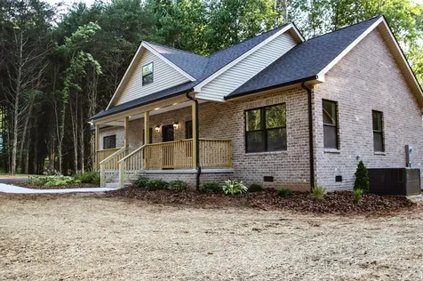 629 Crossvine Road Sparta TN 38583