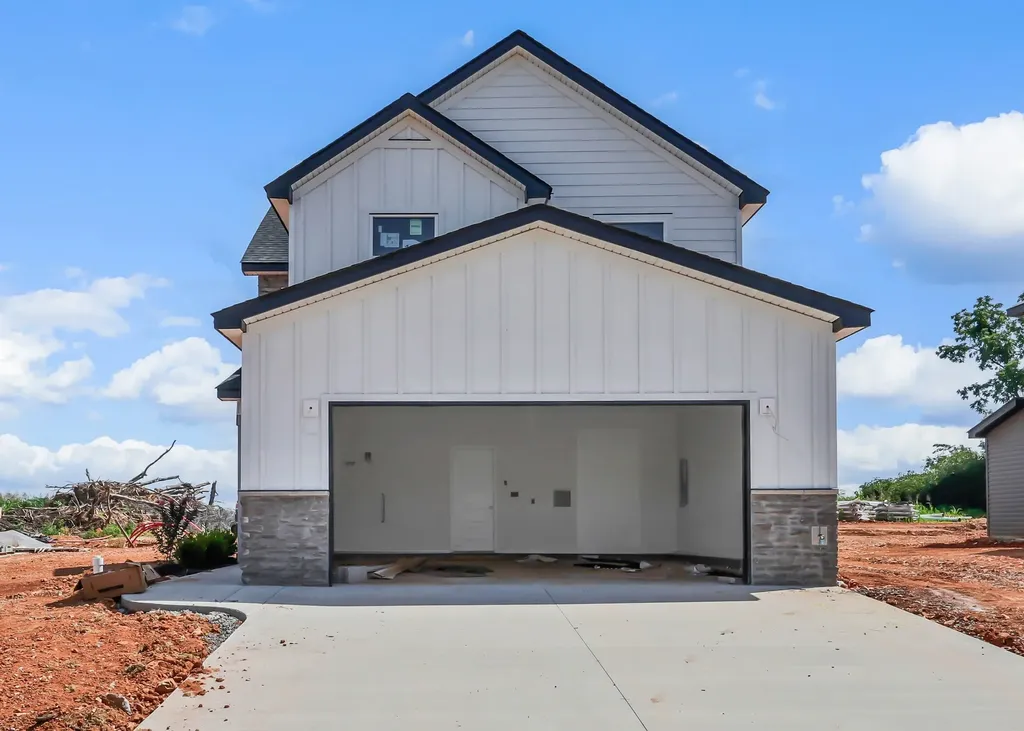 2697 Brewster Drive Clarksville TN 37042