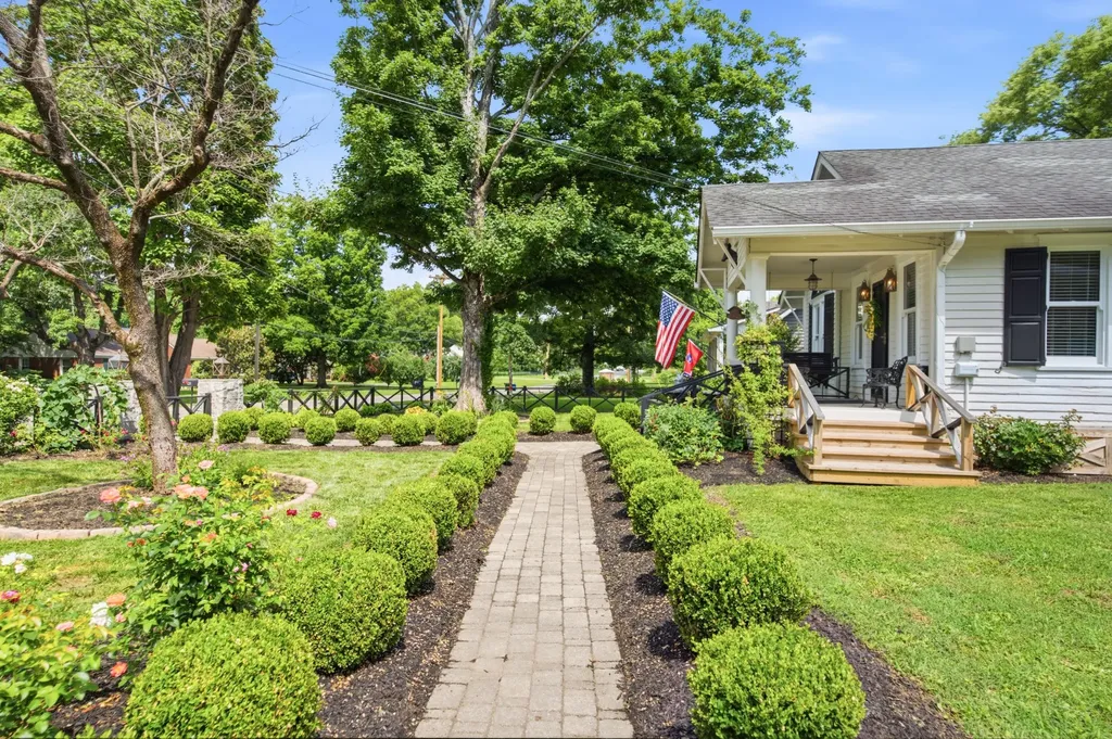 121 Battle Avenue Franklin TN 37064