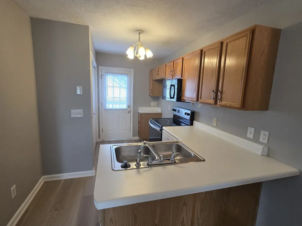 604 Hugh Duffy Cove La Vergne TN 37086