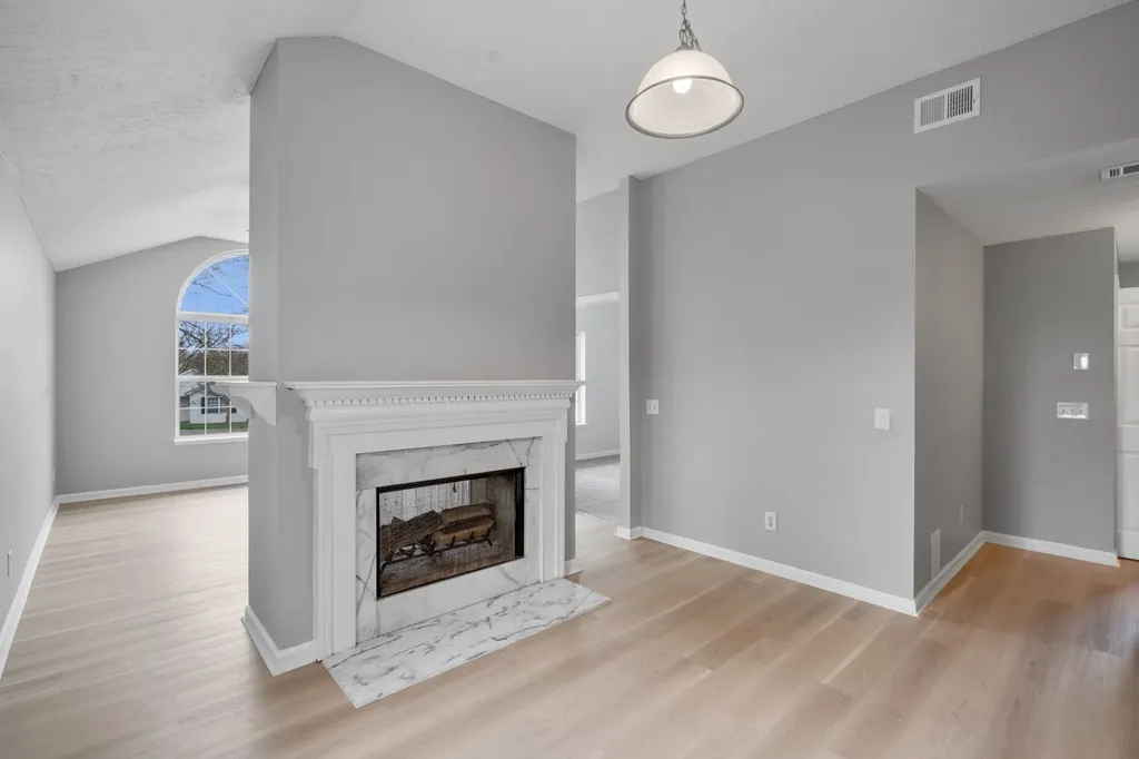 604 Hugh Duffy Cove La Vergne TN 37086