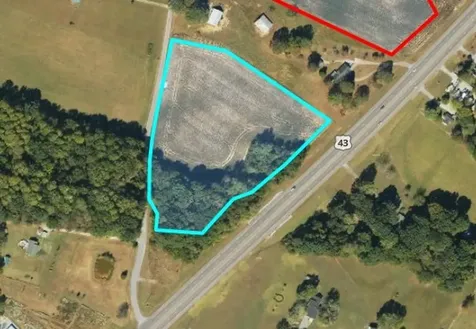 20 Lambs Ferry Road Leoma TN 38468