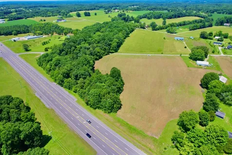 20 Lambs Ferry Road Leoma TN 38468