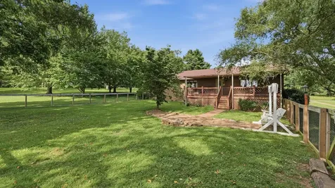 715 Anderson Street Cowan TN 37318