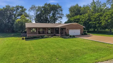 715 Anderson Street Cowan TN 37318